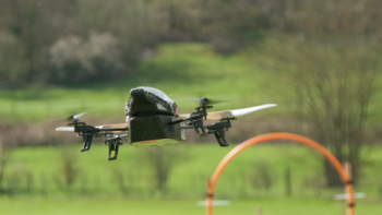 Evenements d'entreprise - Incentive - Pilotage de drone - course de drone