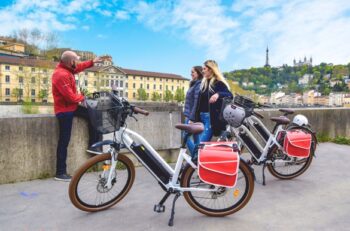 ComhiC Lyon visite guidée vélo électrique et Segway - location de vélo électrique