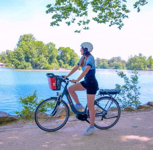 Electric Bike tour Tête d'or Park 2h - Lyon- Au Parc