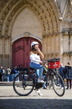 Gourmet electric bike ride - Cathédrale Saint Jean